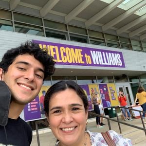 Meet your Posher, Janine